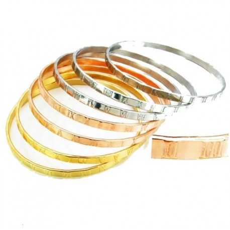 Women's closed bangle bracelets in stainless steel Roman numerals 3 colors
